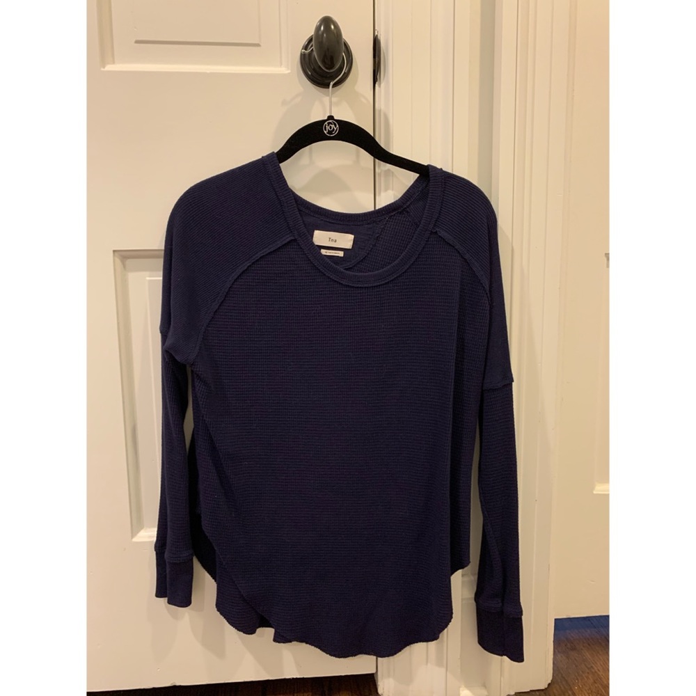 TNA navy long sleeve
